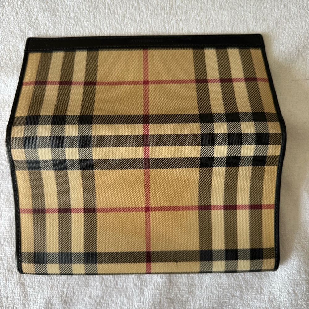 Burberry Black Leather Wallet EUC